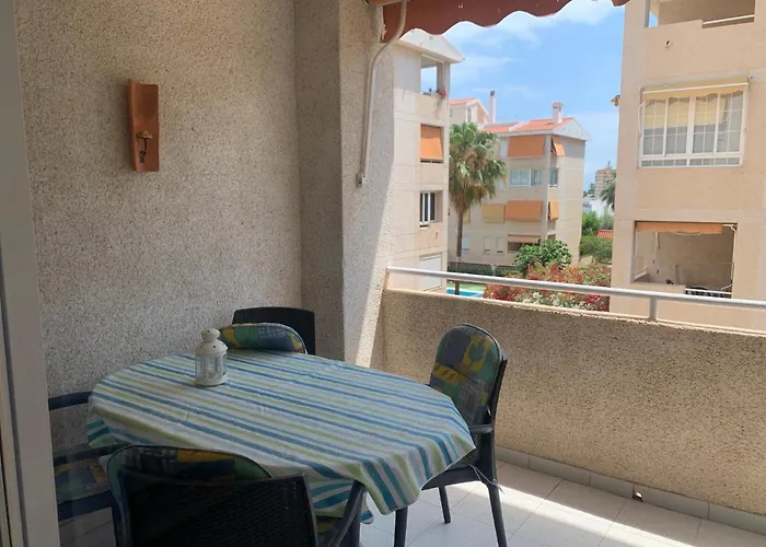 Piso Vacacional Con Piscina En Benicassim